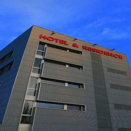 Silver Residence Hotel Bagnolo in Piano المظهر الخارجي الصورة