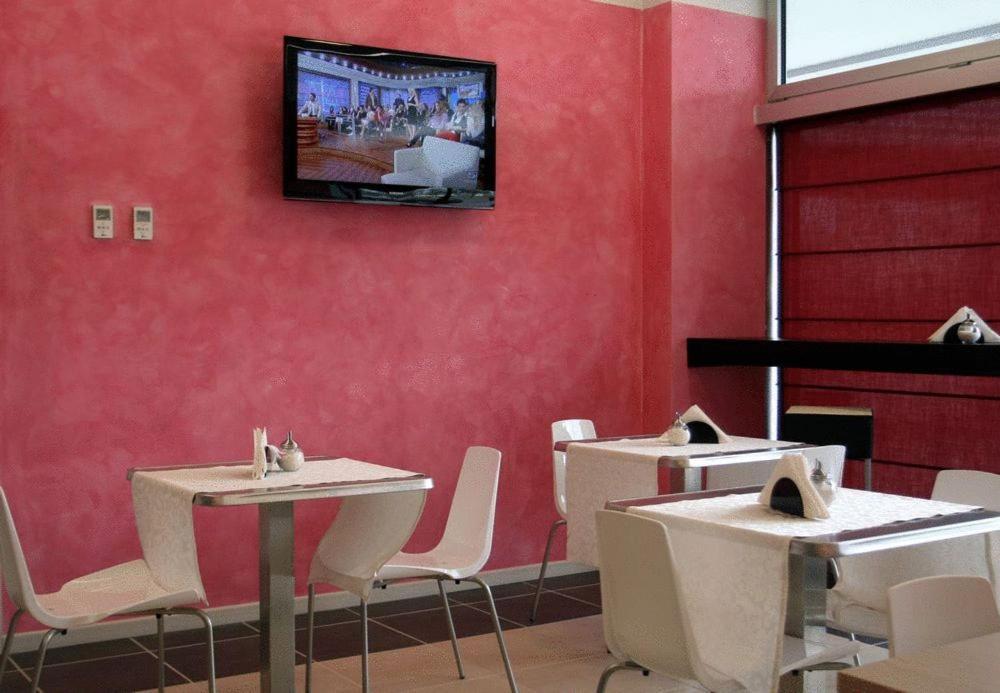 Silver Residence Hotel Bagnolo in Piano المظهر الخارجي الصورة